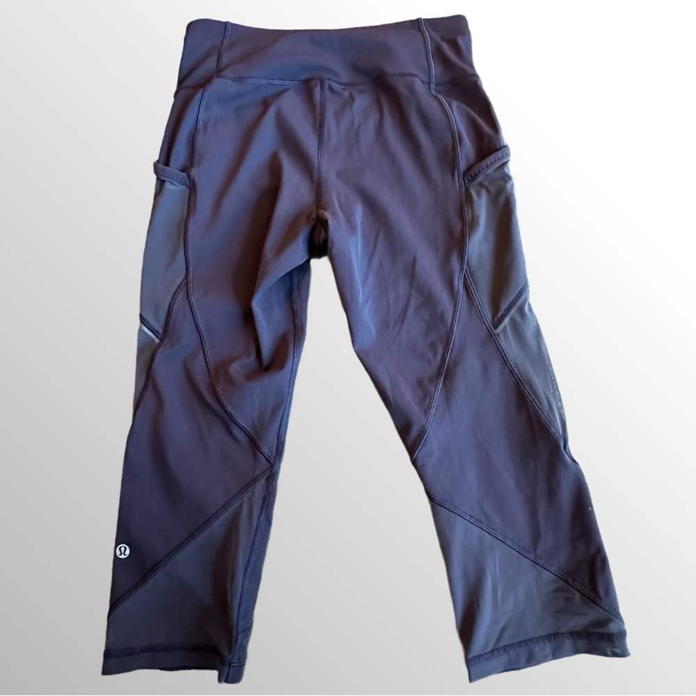 lululemon athletica Leggings Women’s 8 Dark‎ Purple Cropped with Sheer Panels - Picture 3 of 8